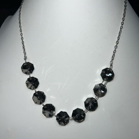 Gray Faceted Large Crystal Necklace - Picture 1 of 8